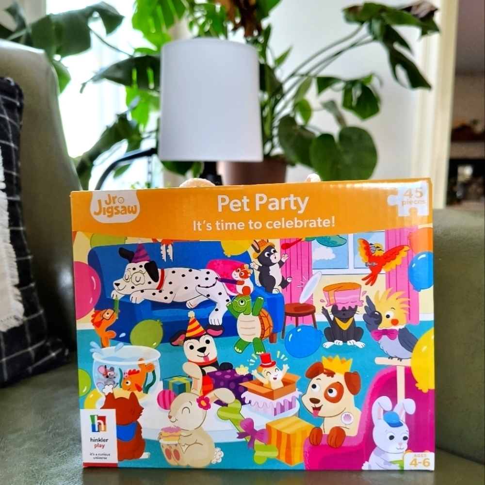 45 large piece girls puzzle Pet Party box with carry handle bright colors